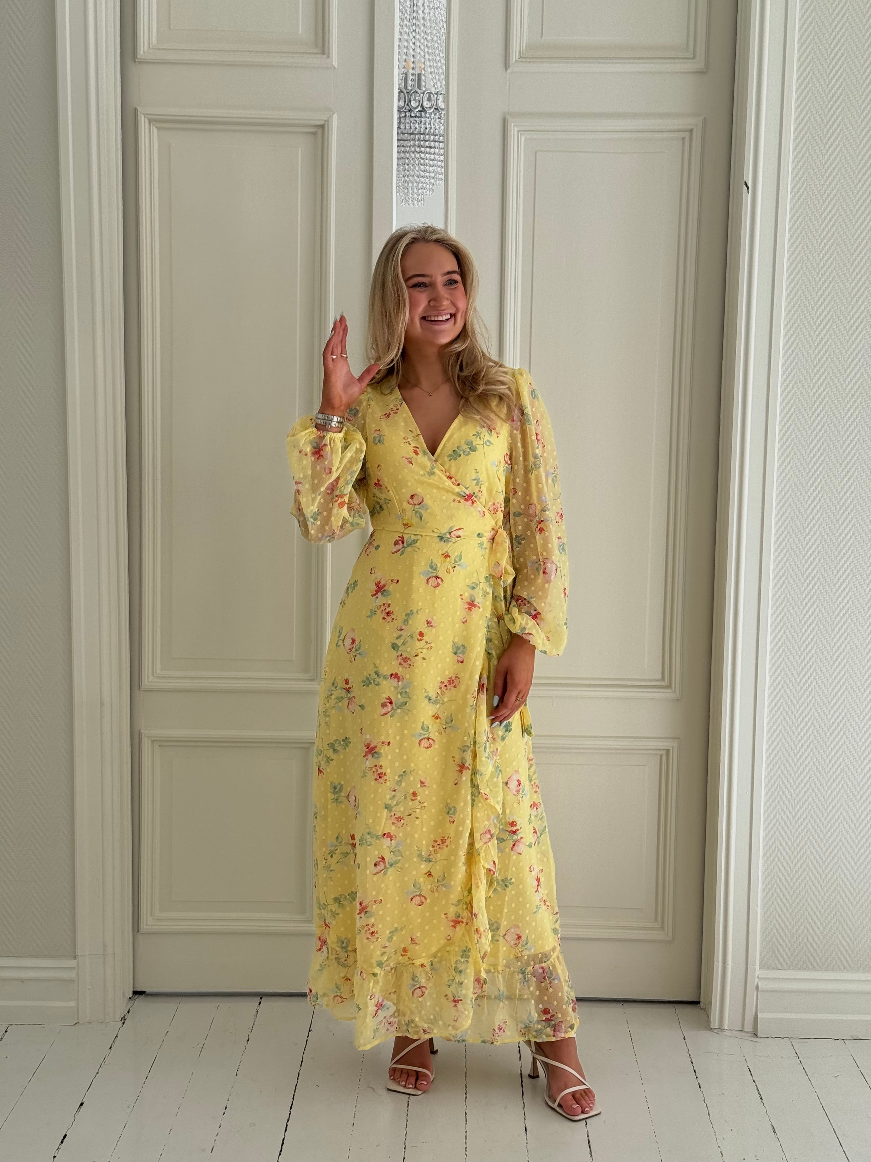 VIEDEE Long Dress - Pastel Yellow